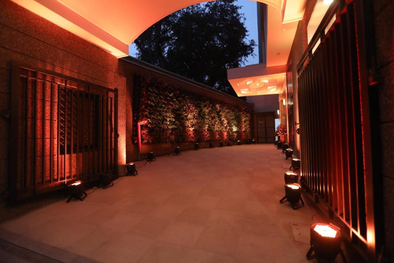 ศรยา เรซิเดนซี กุหลาบพาฆะ Hotel อุเดเปอร์ ภายนอก รูปภาพ