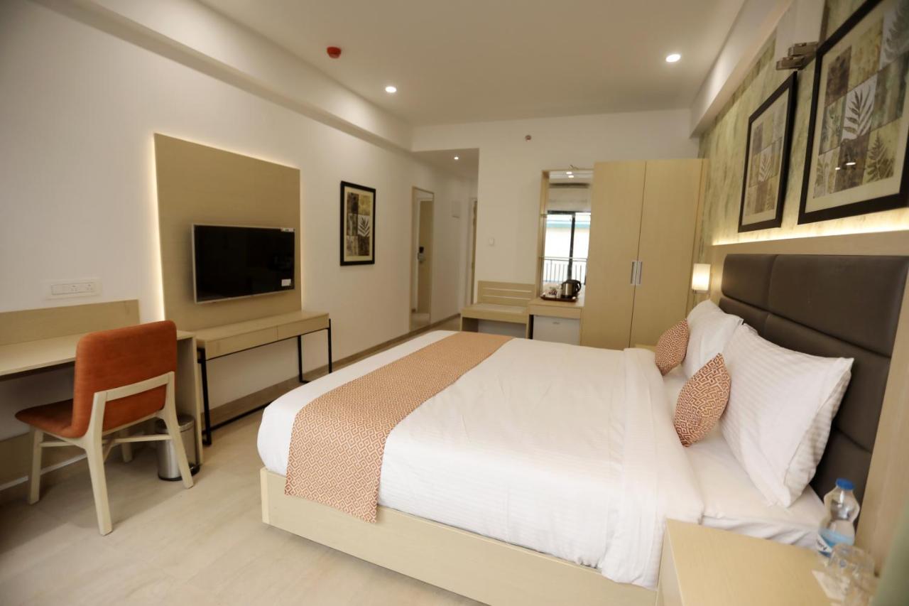 ศรยา เรซิเดนซี กุหลาบพาฆะ Hotel อุเดเปอร์ ภายนอก รูปภาพ