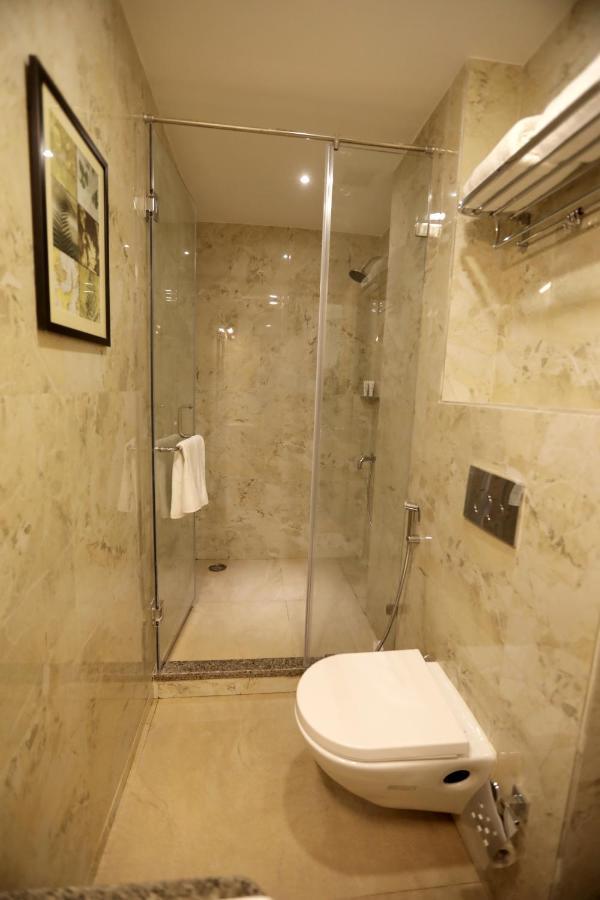 ศรยา เรซิเดนซี กุหลาบพาฆะ Hotel อุเดเปอร์ ภายนอก รูปภาพ