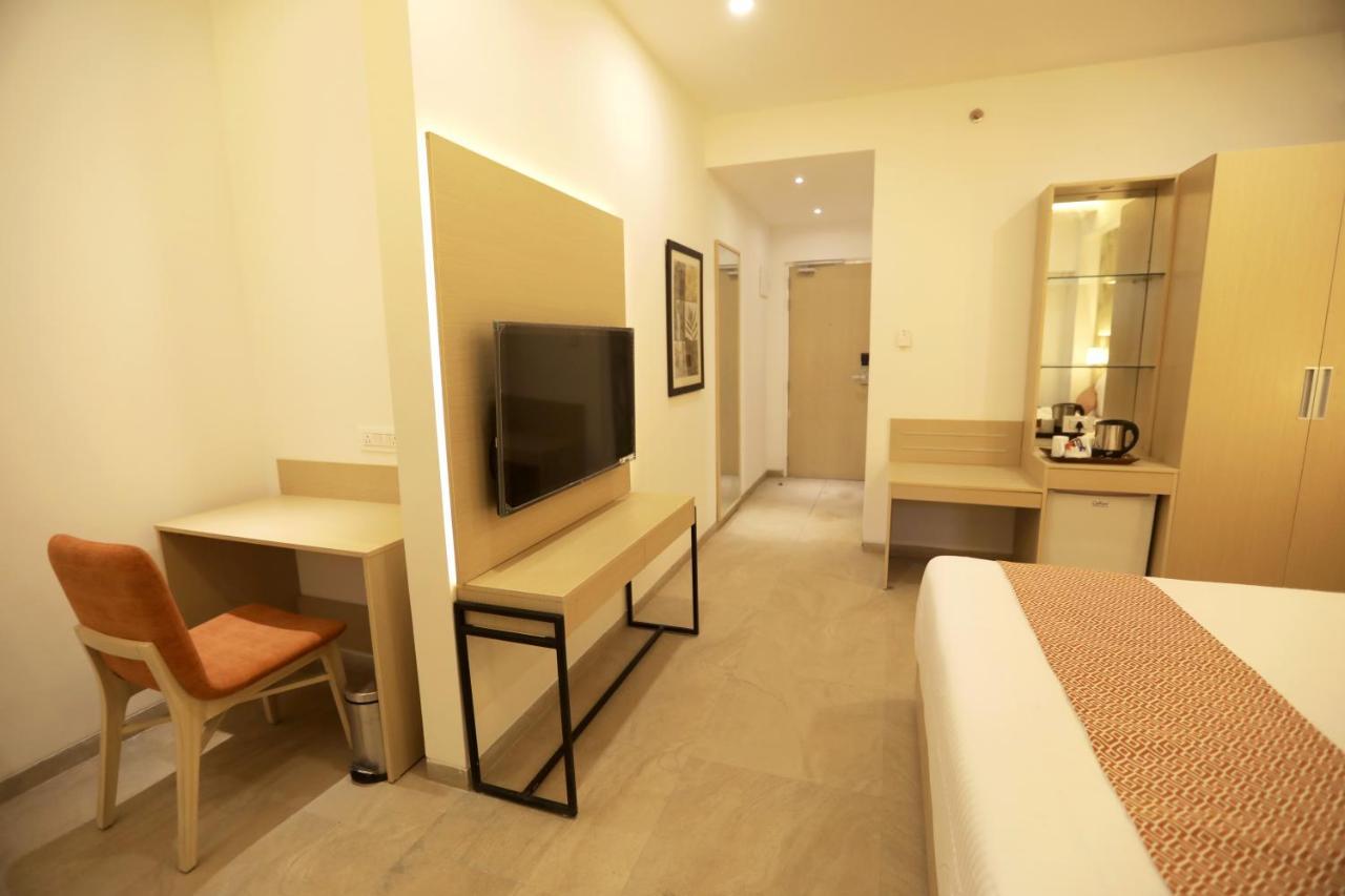 ศรยา เรซิเดนซี กุหลาบพาฆะ Hotel อุเดเปอร์ ภายนอก รูปภาพ