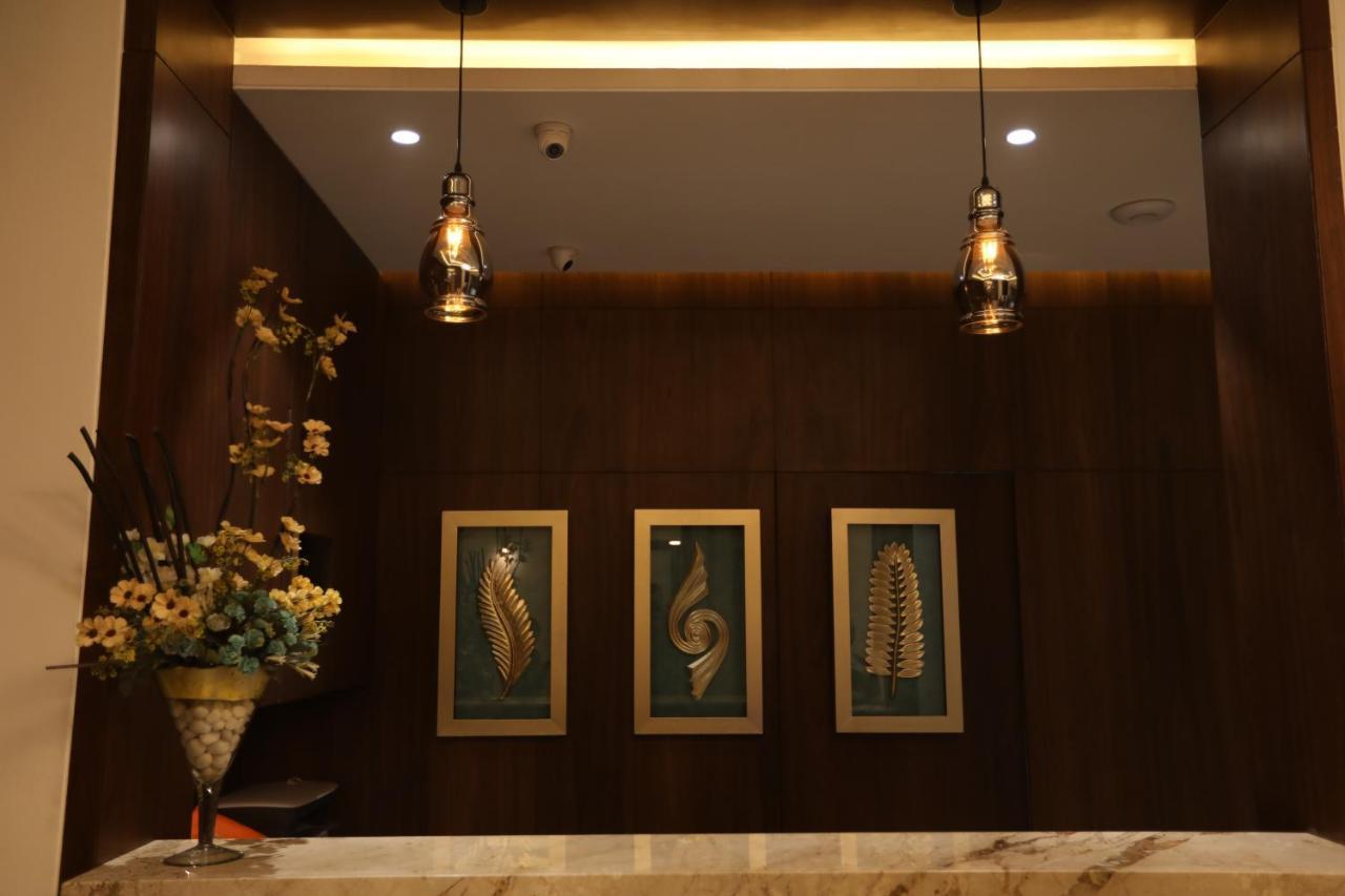 ศรยา เรซิเดนซี กุหลาบพาฆะ Hotel อุเดเปอร์ ภายนอก รูปภาพ