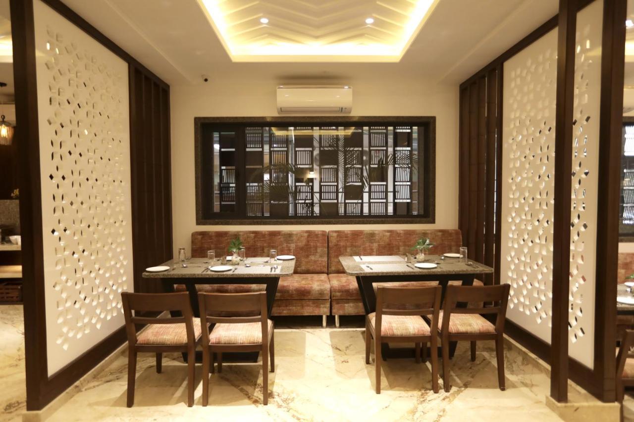 ศรยา เรซิเดนซี กุหลาบพาฆะ Hotel อุเดเปอร์ ภายนอก รูปภาพ